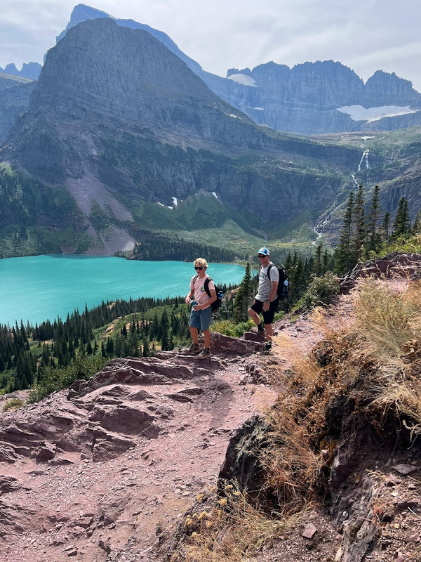 d44439cd-4194-4abf-ae8e-74f2e81401eb.HEIC